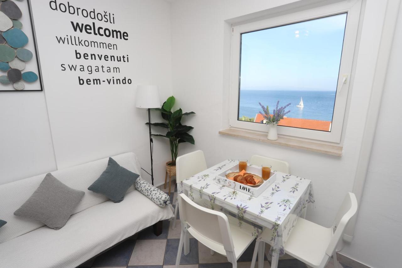 Apartment Relaxing Sea View, Okrug Gornji Exterior foto